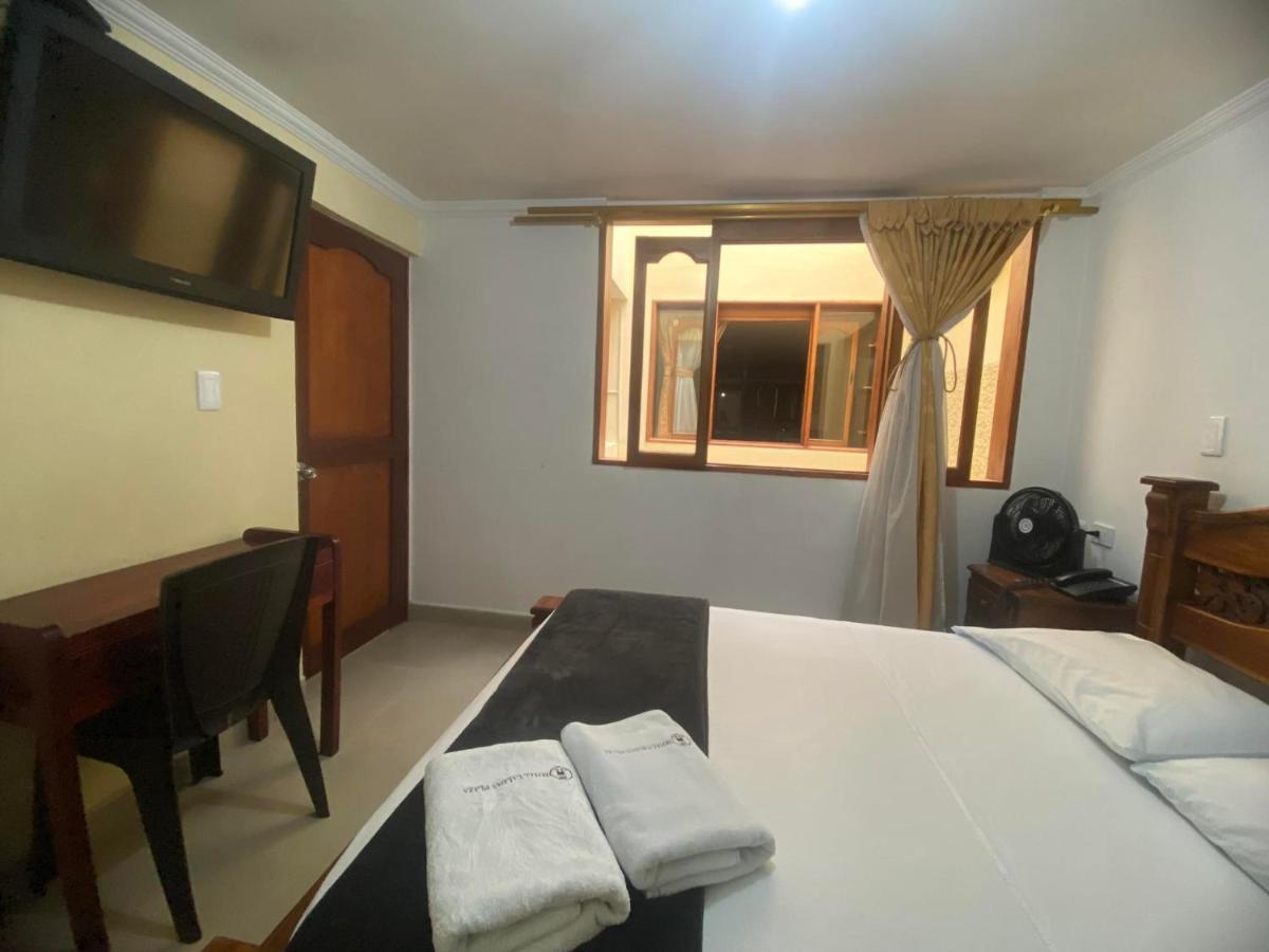 Hotel Caldas Plaza Bagian luar foto