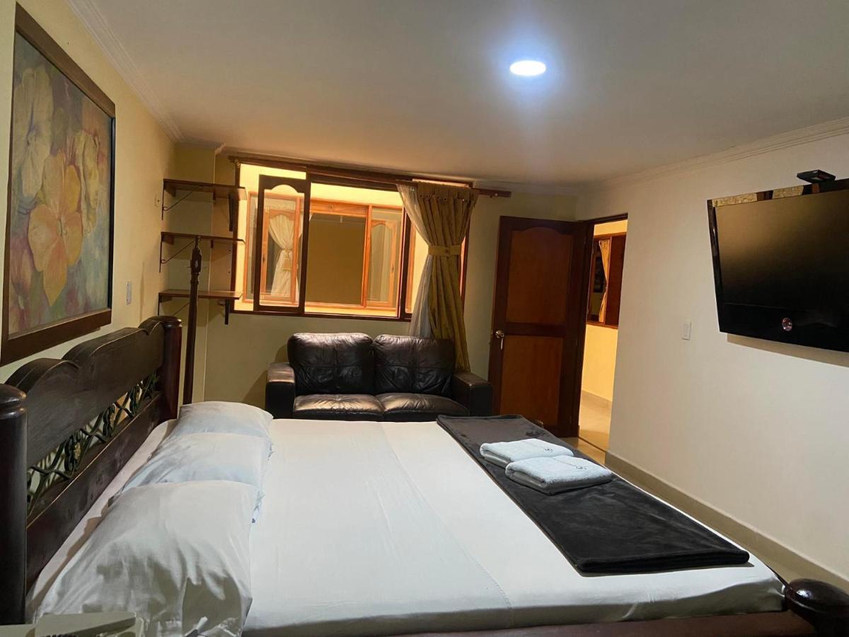 Hotel Caldas Plaza Bagian luar foto