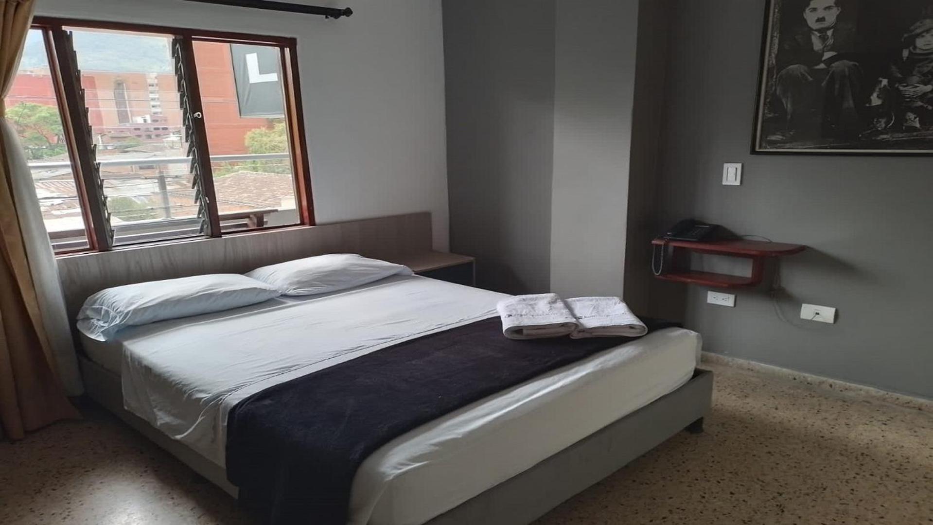 Hotel Caldas Plaza Bagian luar foto